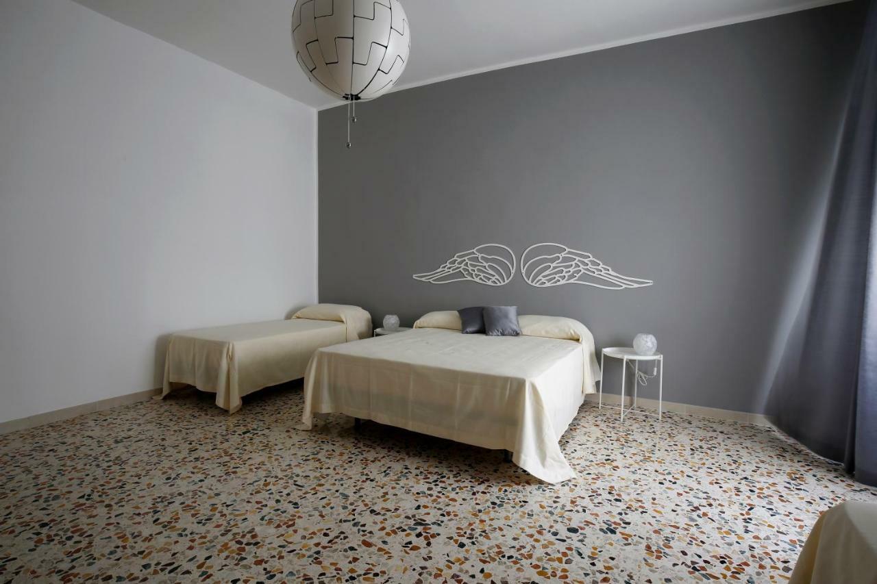 Отель Spira Mirabilis Napoli Экстерьер фото